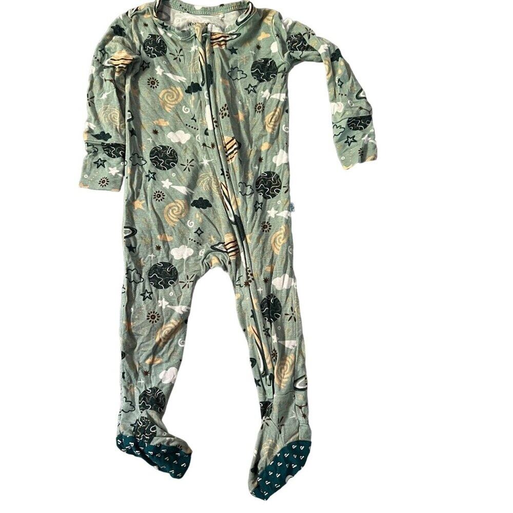POSH PEANUT Baby's To The Stars Footed One Piece 3-6 Months